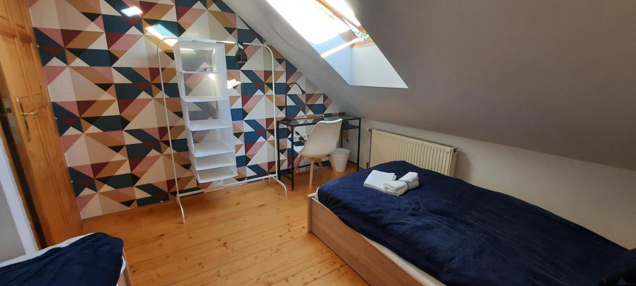 Hi-Bp Garden City Batsanyi Apartment 3 Rooms, Apartment Upstairs Near The City Train With Free Parking Budapeste Exterior foto