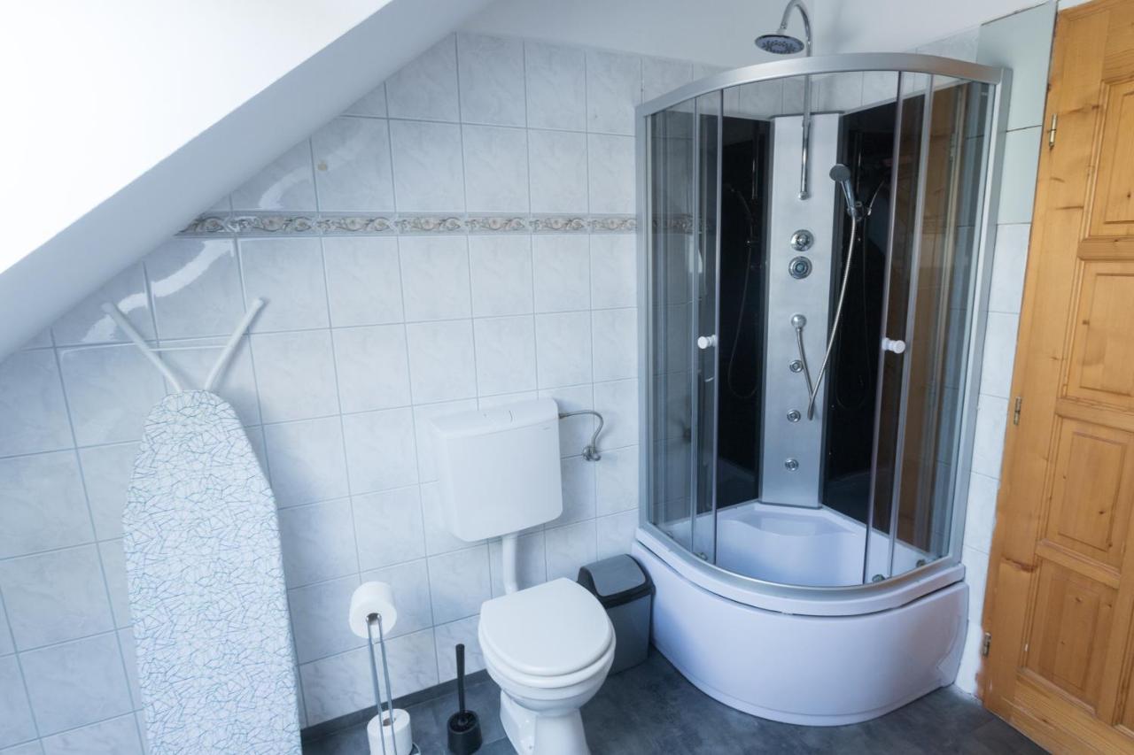 Hi-Bp Garden City Batsanyi Apartment 3 Rooms, Apartment Upstairs Near The City Train With Free Parking Budapeste Exterior foto
