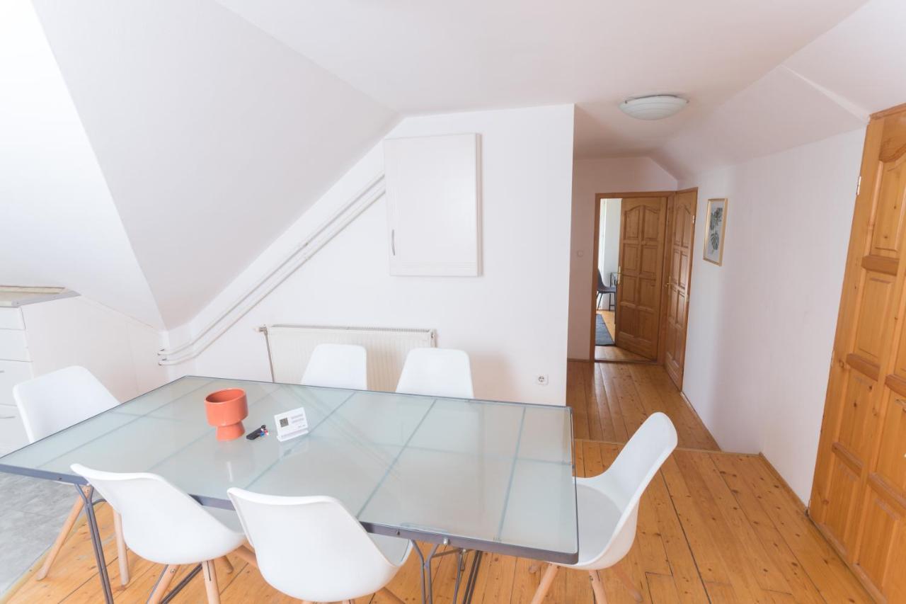 Hi-Bp Garden City Batsanyi Apartment 3 Rooms, Apartment Upstairs Near The City Train With Free Parking Budapeste Exterior foto