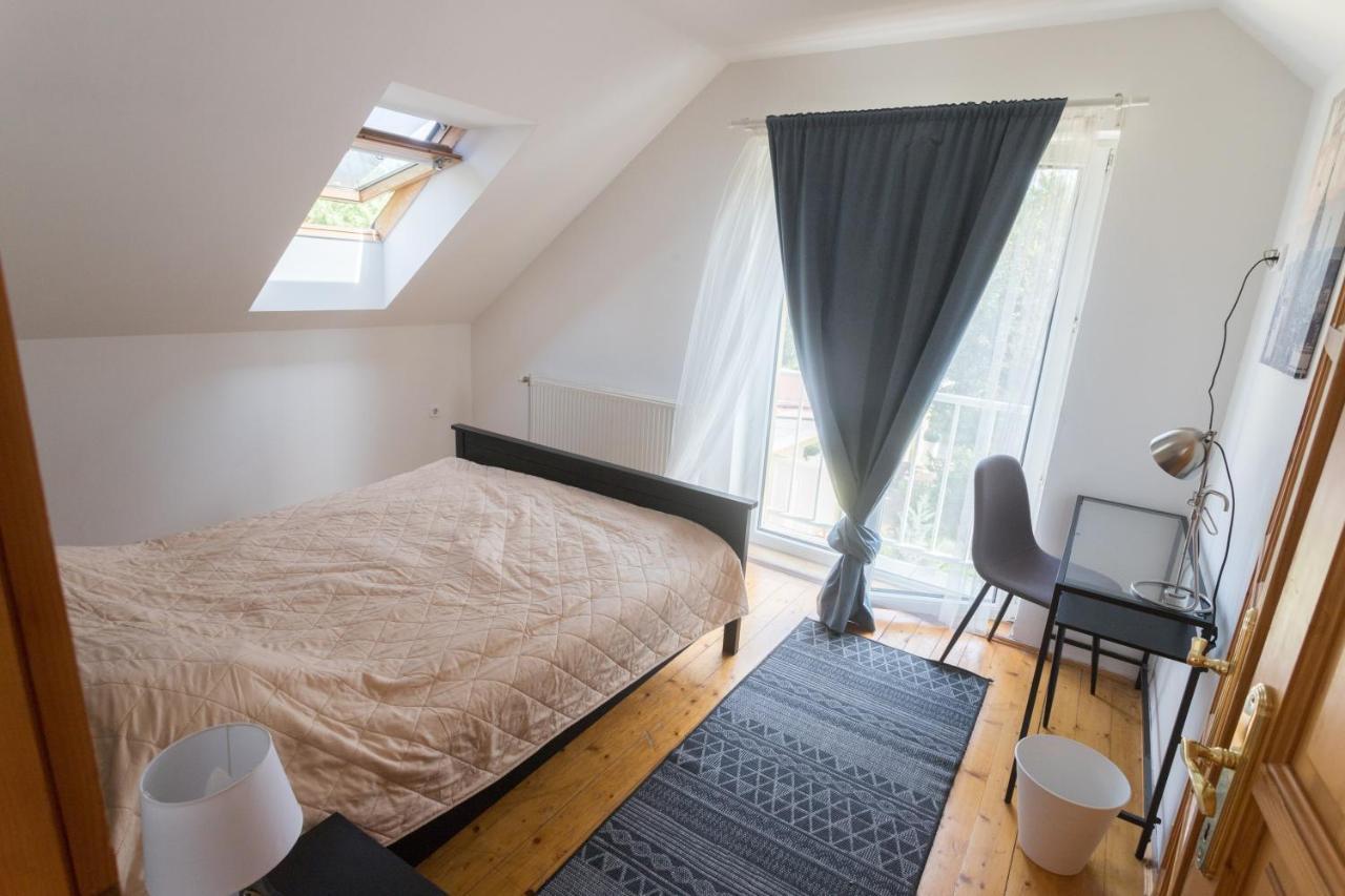 Hi-Bp Garden City Batsanyi Apartment 3 Rooms, Apartment Upstairs Near The City Train With Free Parking Budapeste Exterior foto